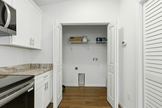 Building Photo - 5405 NW 8th Pl