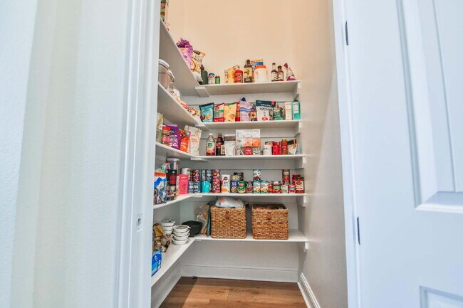 Building Photo - The Pinnacle of Luxury Living at Preston Manor