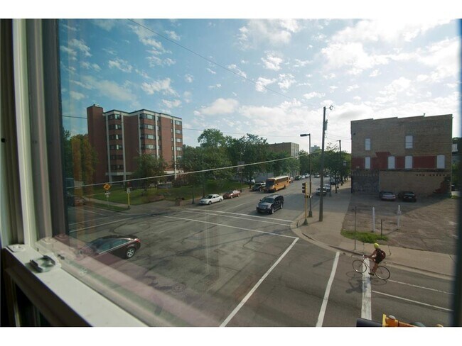 Building Photo - 25 E 26th St