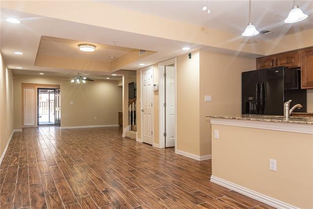 Building Photo - 3762 Vitruvian Way