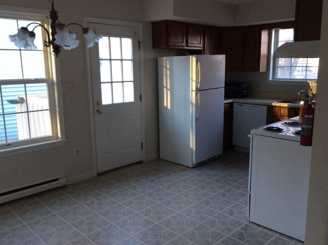 Building Photo - 149 Ghaner Dr