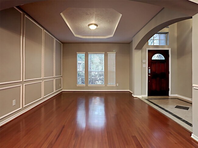 Building Photo - 16539 Mesa Point Dr