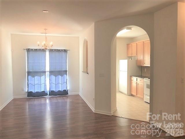 Building Photo - 1307 Smokey Quartz Ln