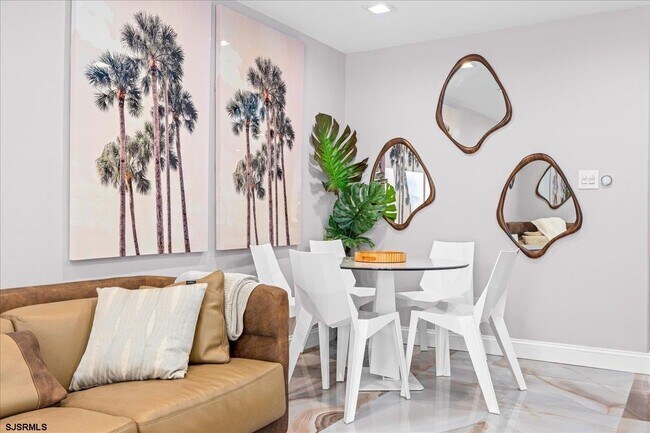 Building Photo - 9616 Pacific Ave