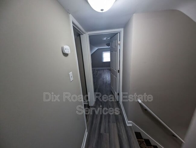 Building Photo - 1047 Lexington Ave