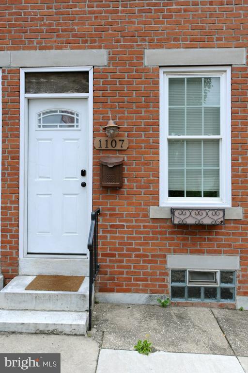 Building Photo - 1107 N Lee St