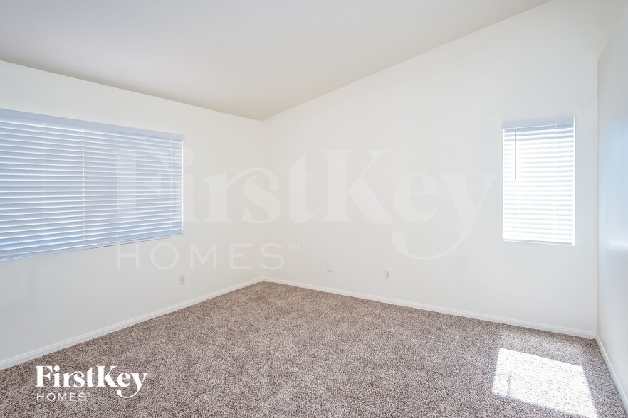 Building Photo - 3758 Tranquil Canyon Ct