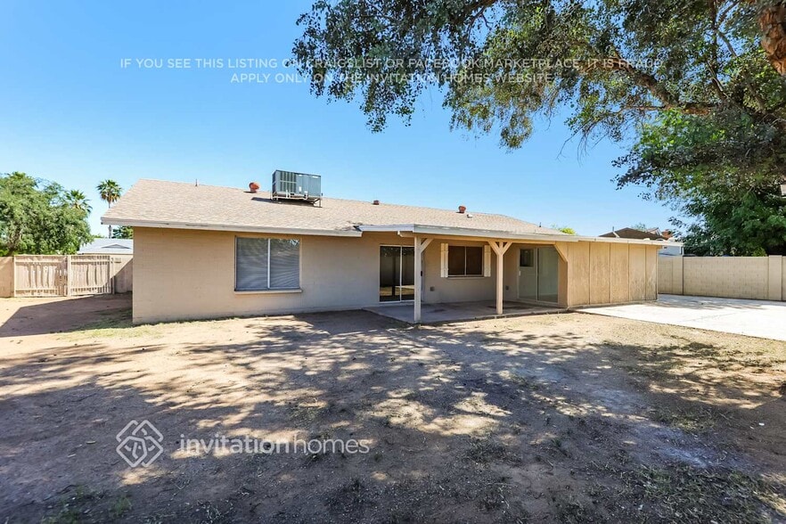 Building Photo - 3607 W Kings Ave