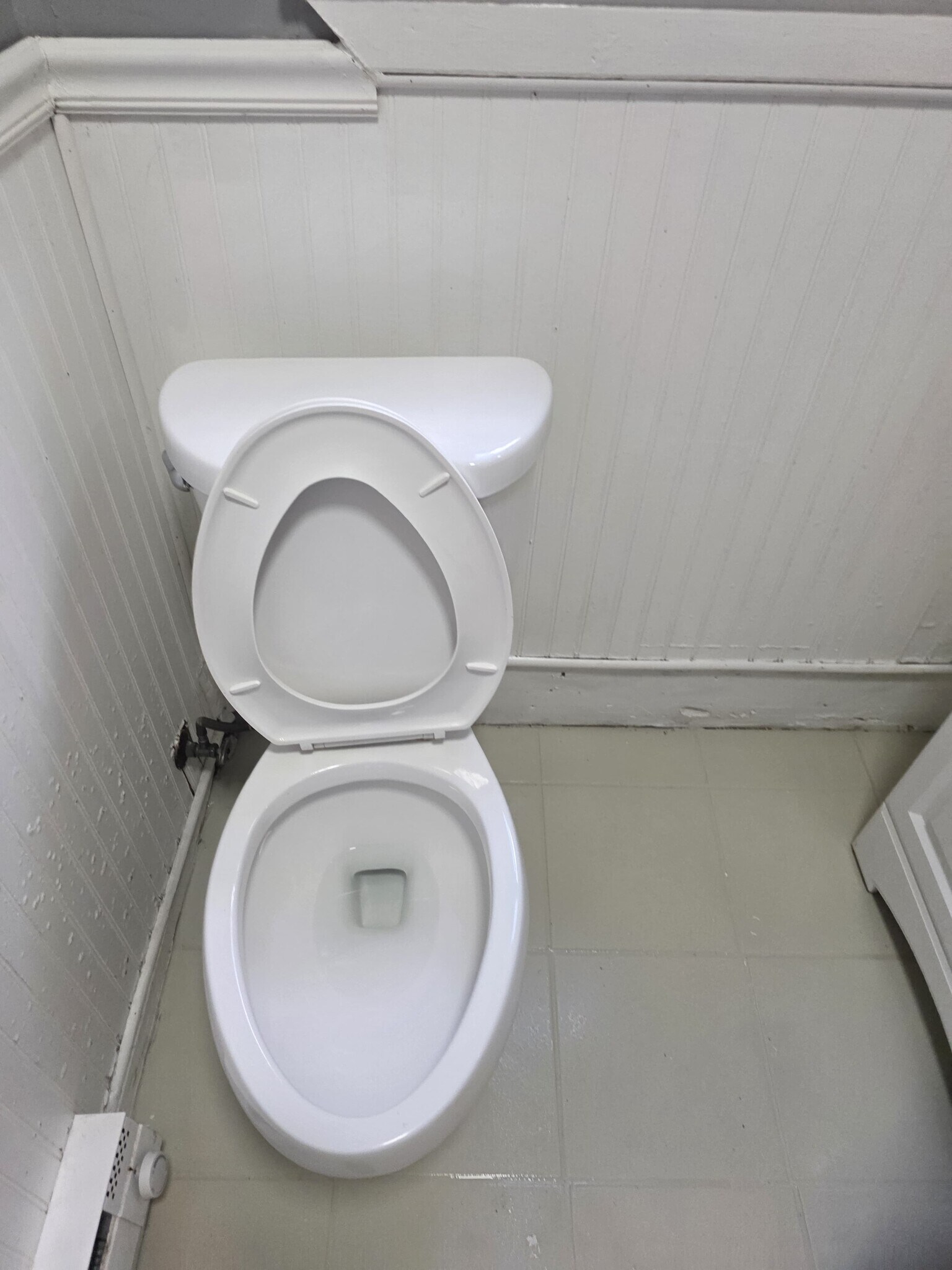 Building Photo - 706 Grove St