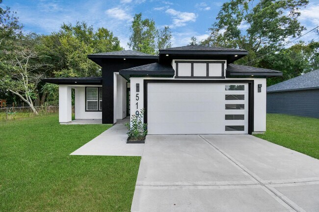 Building Photo - 519 Lovers Ln