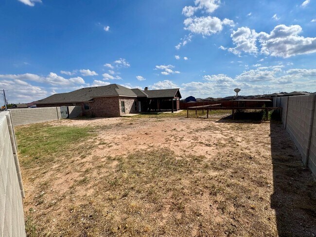 Building Photo - 9323 Bee Balm Ave