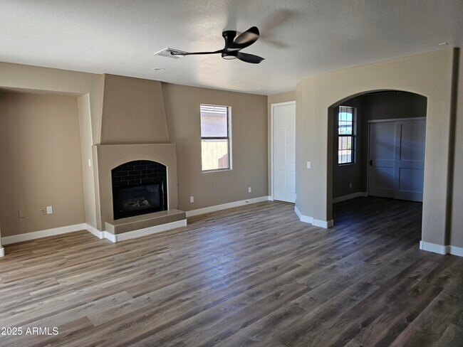 Building Photo - 14279 W Boca Raton Rd