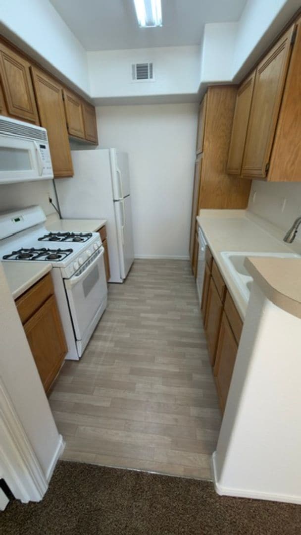 Building Photo - 7115 S Durango Dr