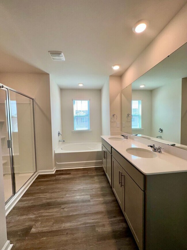 Building Photo - Spacious 5-bedroom home in Monroe, NC!