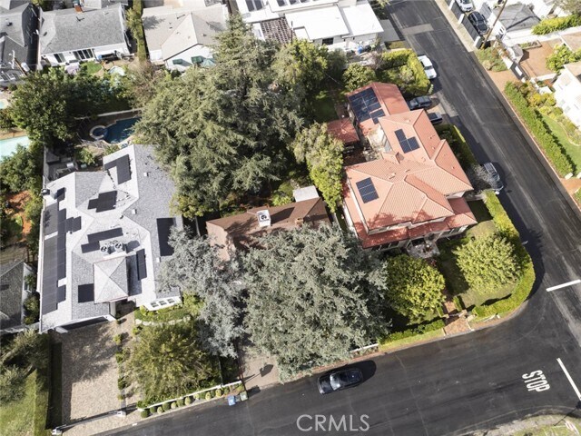 Building Photo - 4949 Strohm Ave