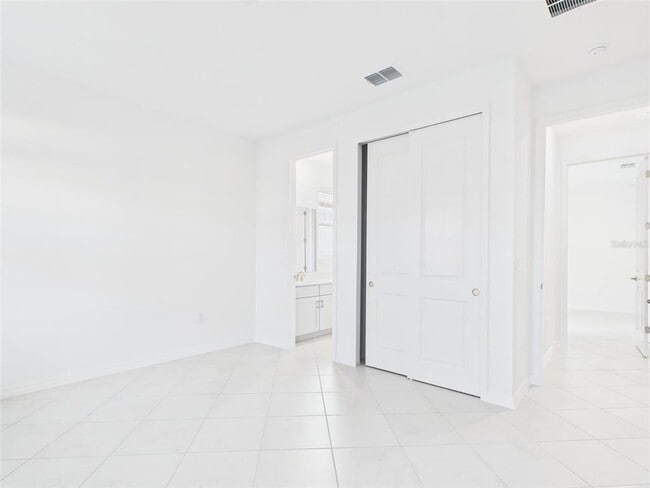 Building Photo - 7216 SW 58th Pl