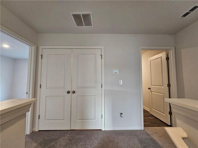 Building Photo - 504 Pemberton St