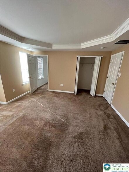 Building Photo - 211 Auburn Dr