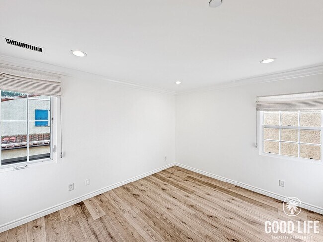 Building Photo - Highly Desired Irvine Living | 3-Bed, Office, Gated Community