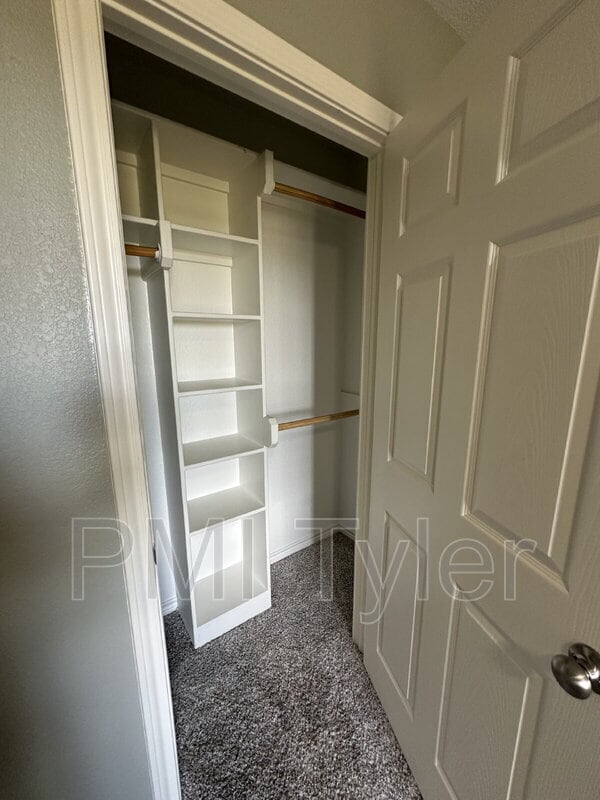 Building Photo - 1109 Engle St