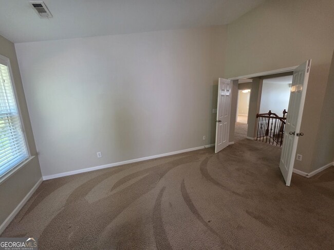 Building Photo - 46 Brookview Dr