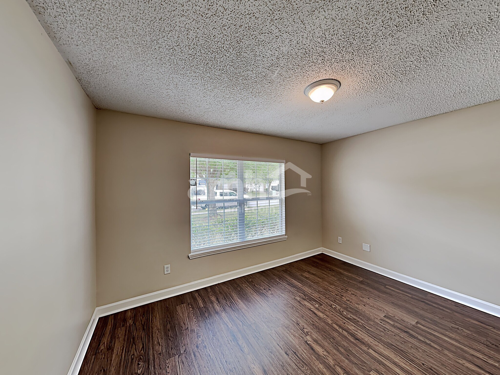 Building Photo - 6076 Scenic Meadow Ln