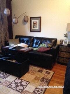 Building Photo - 17-19-19 Washington St