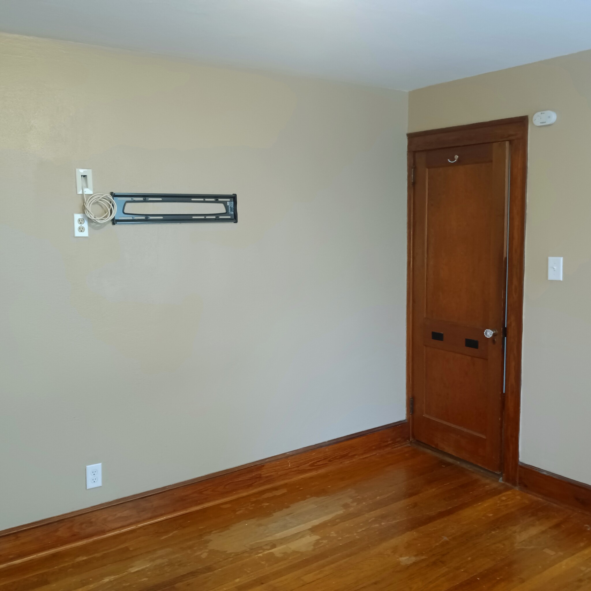 Bedroom #1 - 261 View St