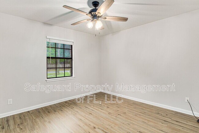 Building Photo - 4173 Ravenwood Dr