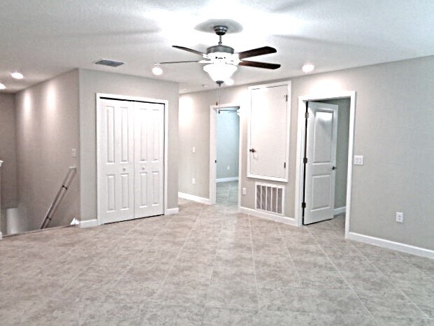 Building Photo - 14206 Blue Dasher Dr