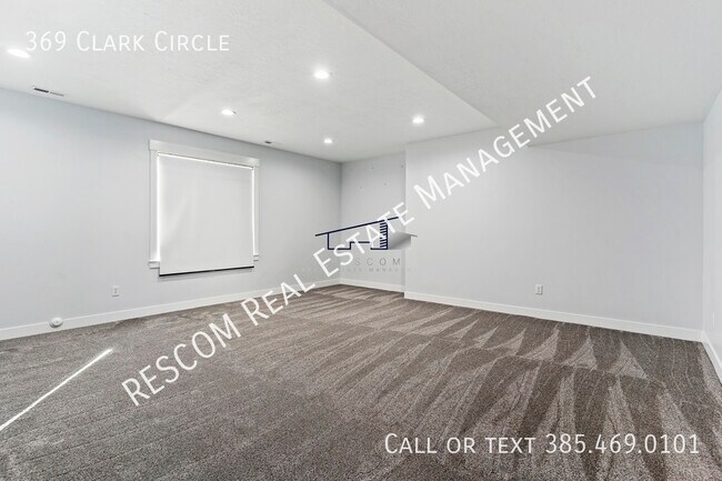 Building Photo - 369 Clark Cir