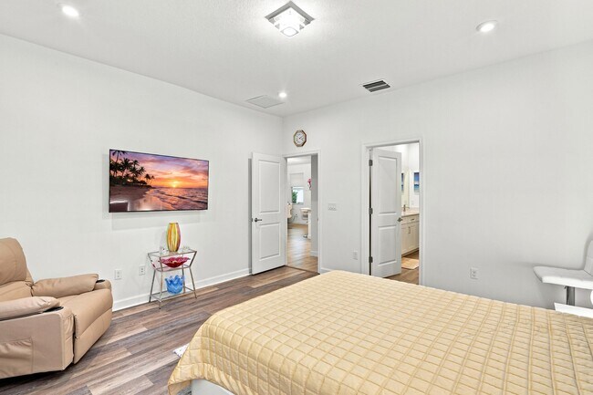 Building Photo - 11639 SW Viridian Blvd
