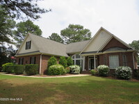Building Photo - 10 Winding Trail