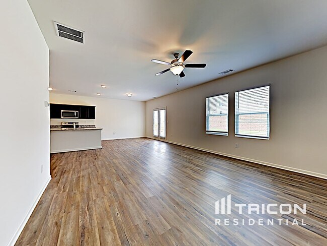Building Photo - 1017 Hudson Ct