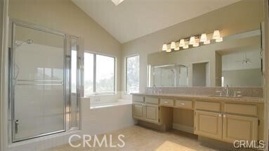Building Photo - 7310 E La Cumbre Dr