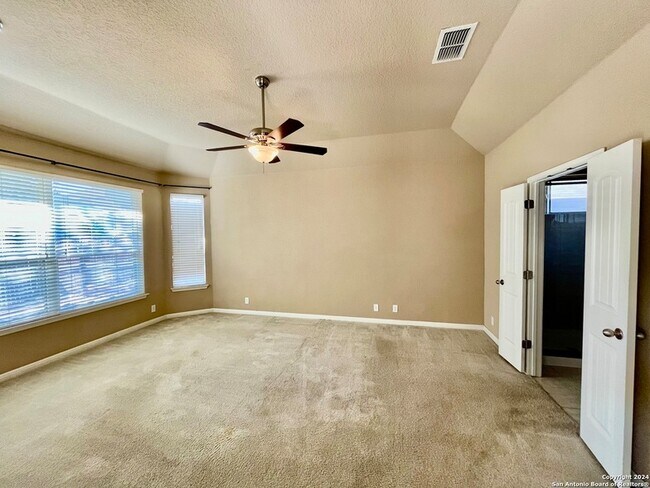 Building Photo - 3155 Sunset Cove
