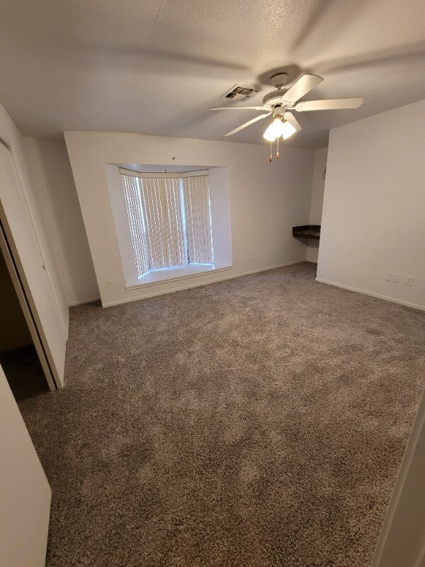 Building Photo - 2211 Place Rebecca Ln