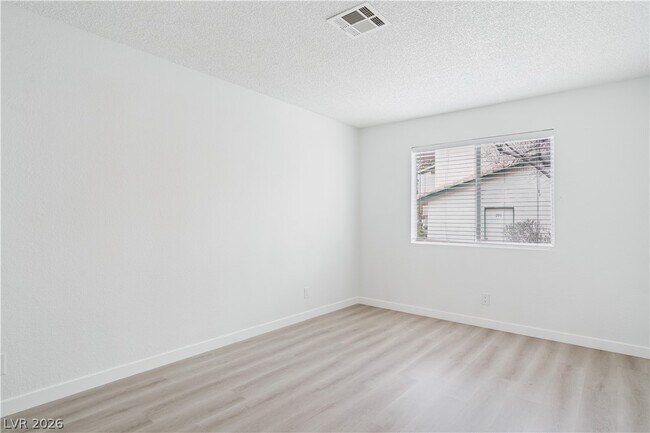 Building Photo - 1409 Cinder Rock Dr
