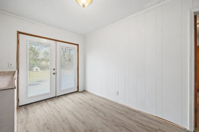 Building Photo - Classic Brick Ranch with 24x24 Workshop, Fenced Yard & Garden Beds