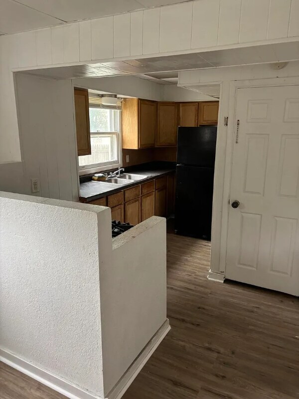 Building Photo - 207 W High St