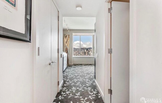 Building Photo - 188 Minna St