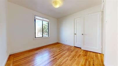 Building Photo - Beautiful 3 Bedroom 1.5 Bathroom with a Ga...