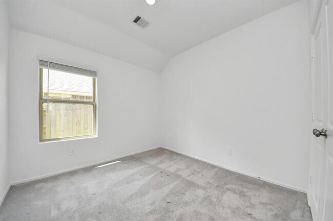 Building Photo - 1351 Antigua Dr