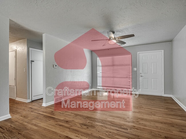 Building Photo - 10504 Ridgeview Dr