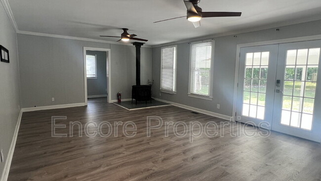 Building Photo - 8112 Stillbreeze Dr