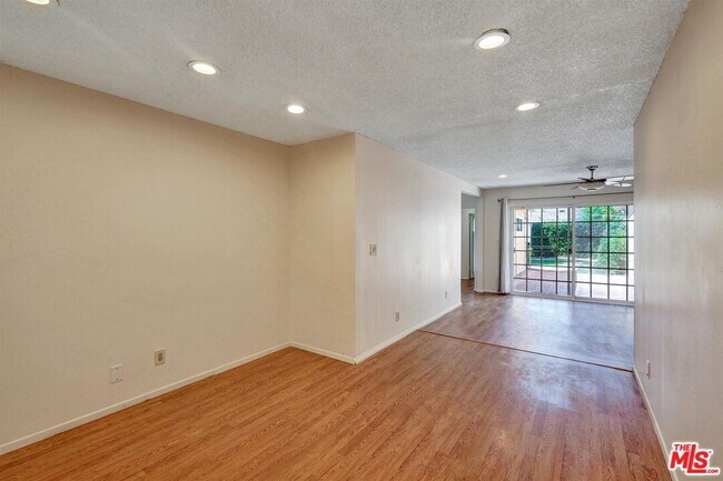 Building Photo - 2511 Castle Heights Ave
