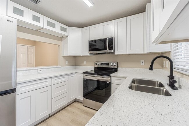 Building Photo - 1309 Twilridge Pl