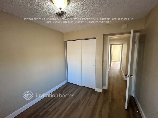 Building Photo - 7129 W Merrell St