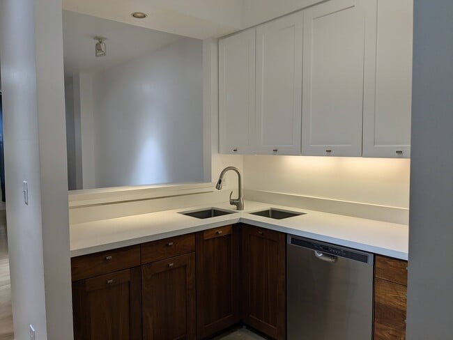 Kitchen - 1438 Filbert St