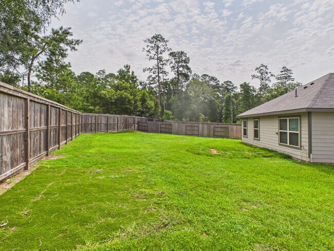Building Photo - 1300 Winding Willow Dr